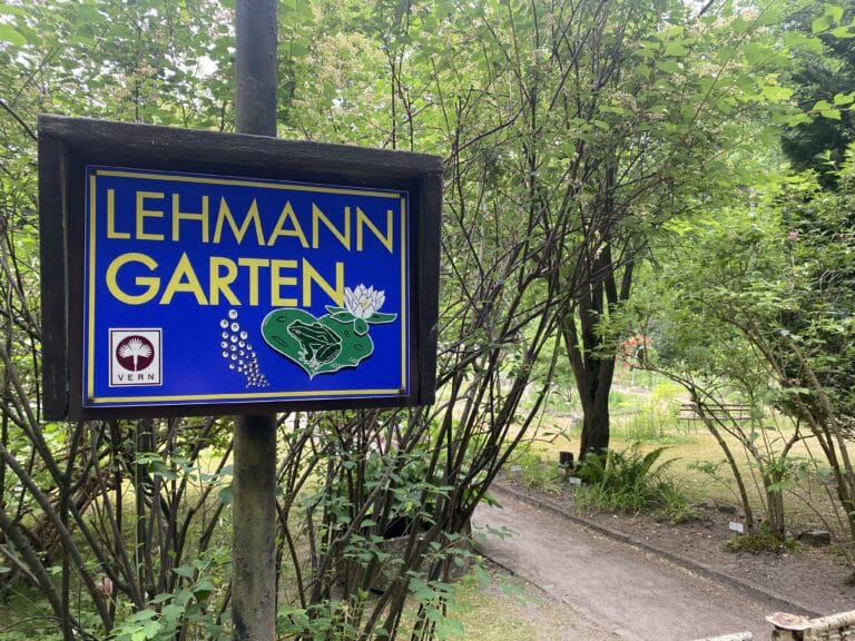 Eingang Lehmann-Garten Templin, Foto Alena Lampe (CC BY-NC-ND)